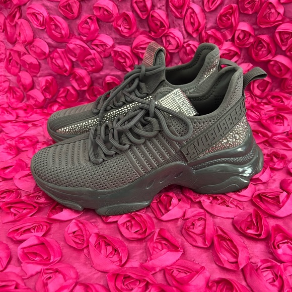 Steve Madden Women's Maxima Sneaker - Picture 4 of 9